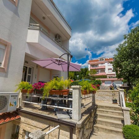 Apartments Vanessa Dramalj Luaran gambar