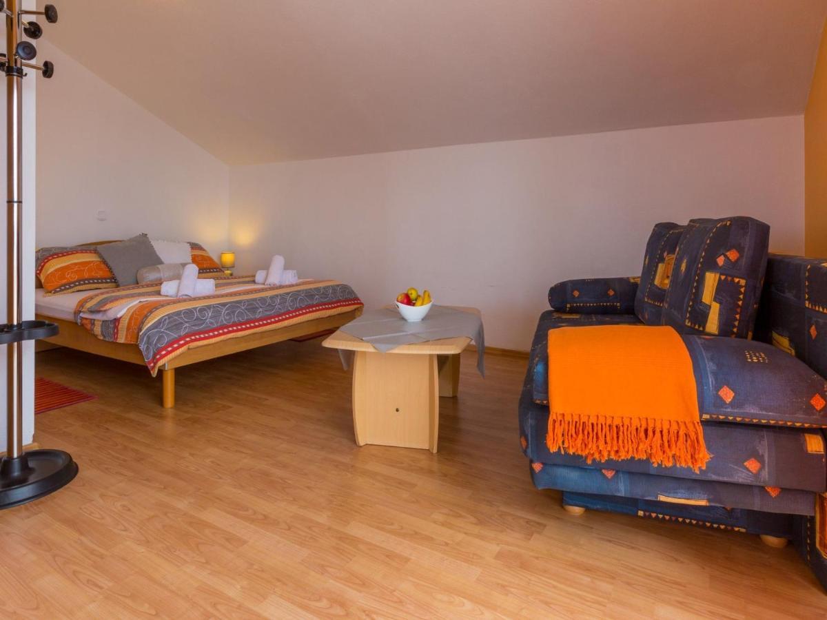 Apartments Vanessa Dramalj Luaran gambar