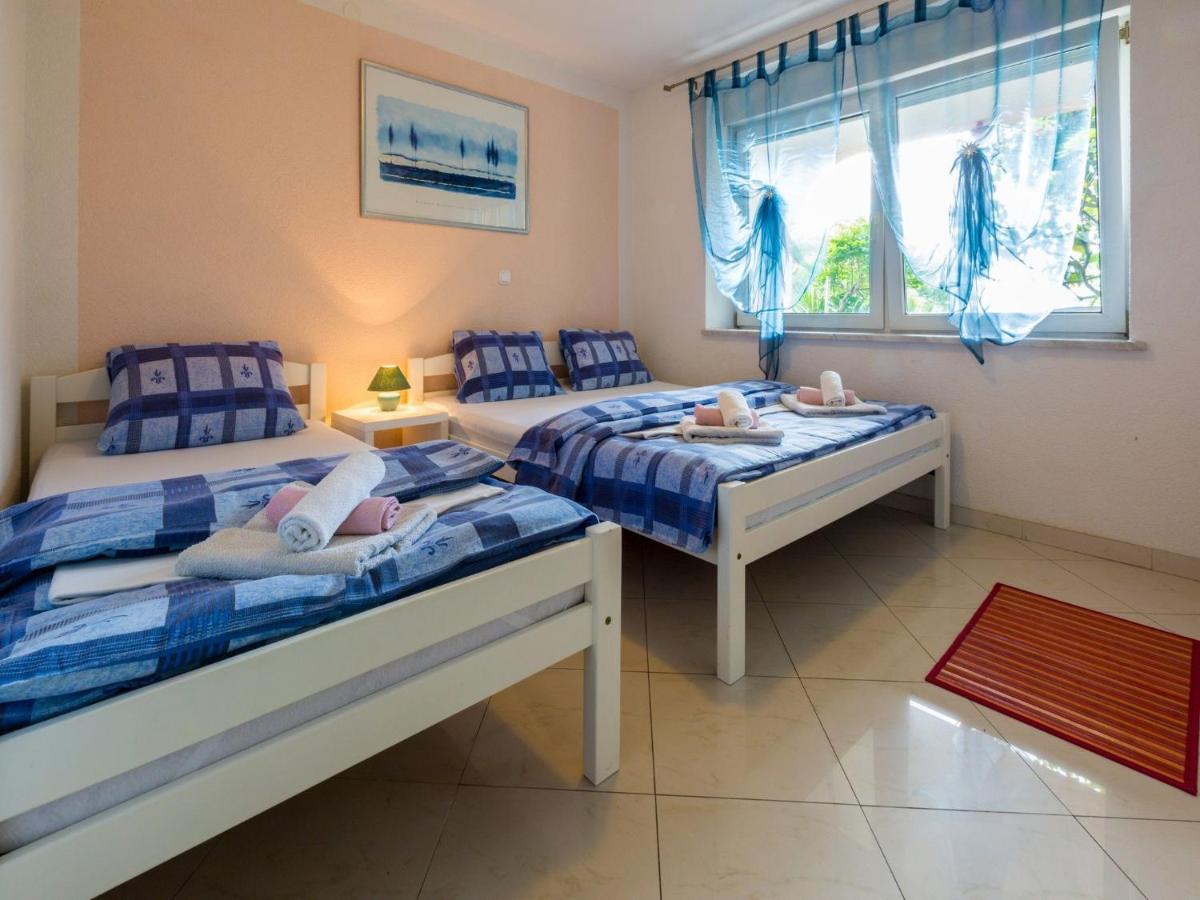 Apartments Vanessa Dramalj Luaran gambar