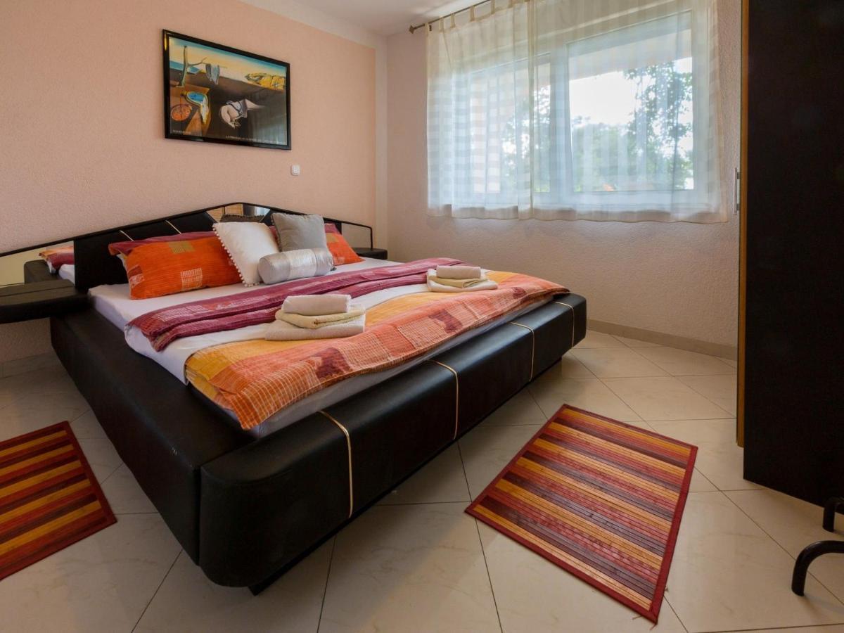 Apartments Vanessa Dramalj Luaran gambar