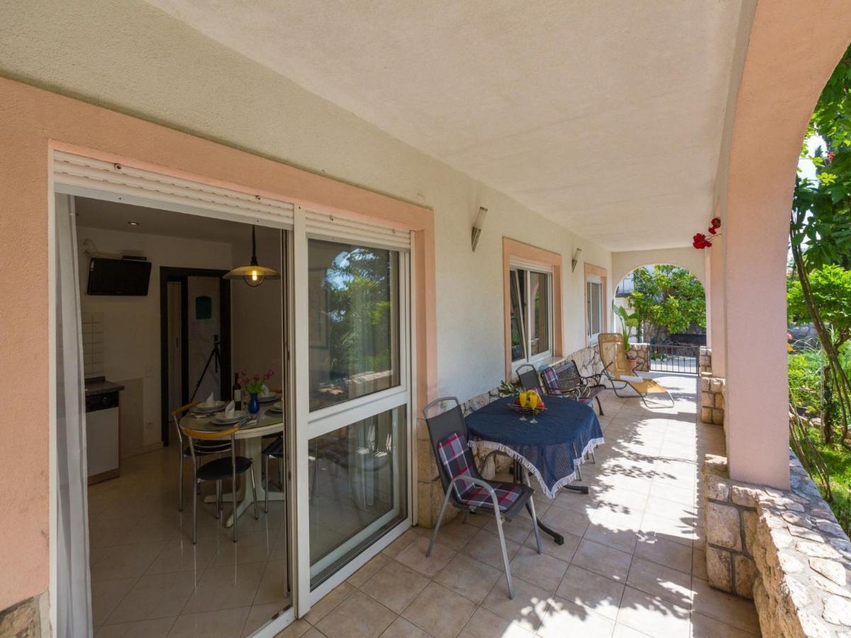 Apartments Vanessa Dramalj Luaran gambar
